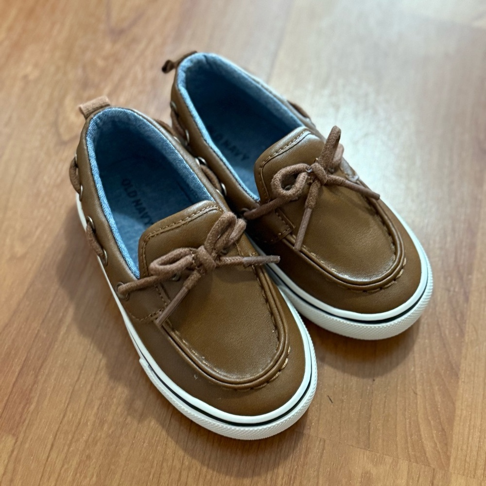 Old Navy Tan Kids Boat Shoes